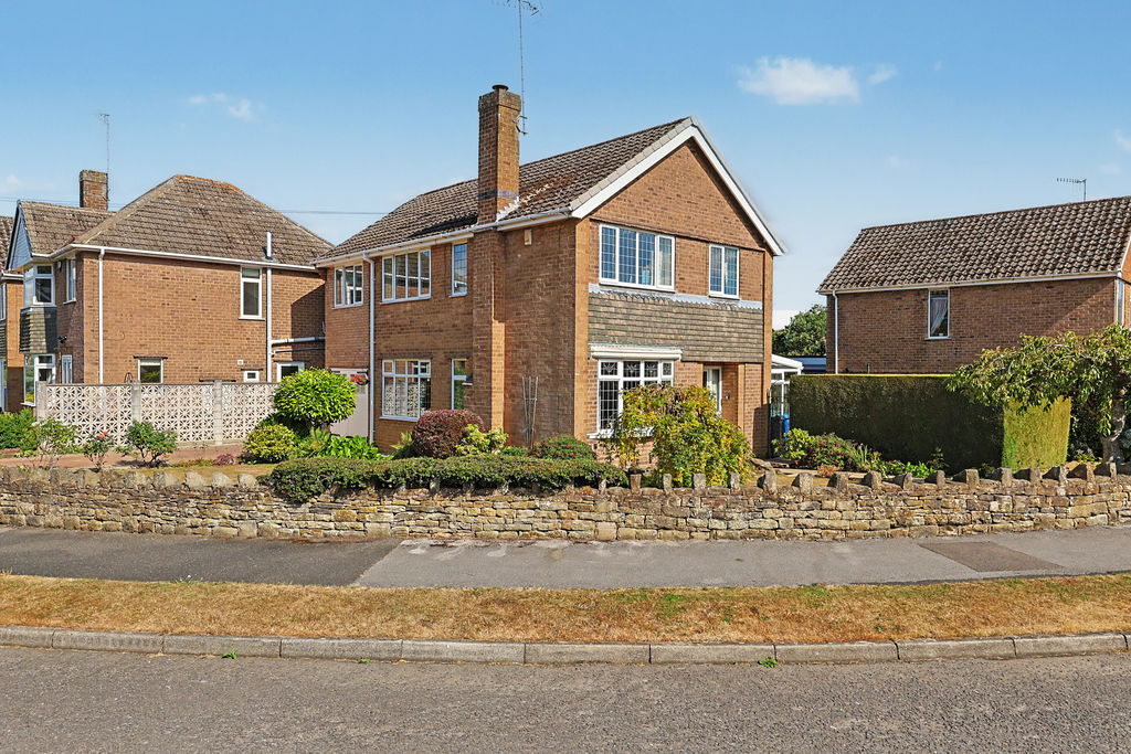 Thornbridge Crescent